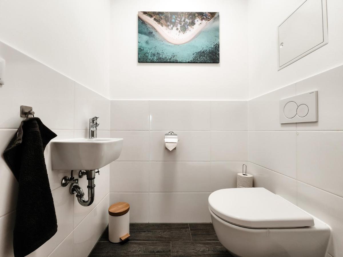 Vienna Green - Modern New Apartment, Old Danube Esterno foto